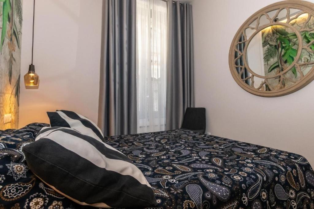 Appartamento Triana Ines Siviglia Esterno foto
